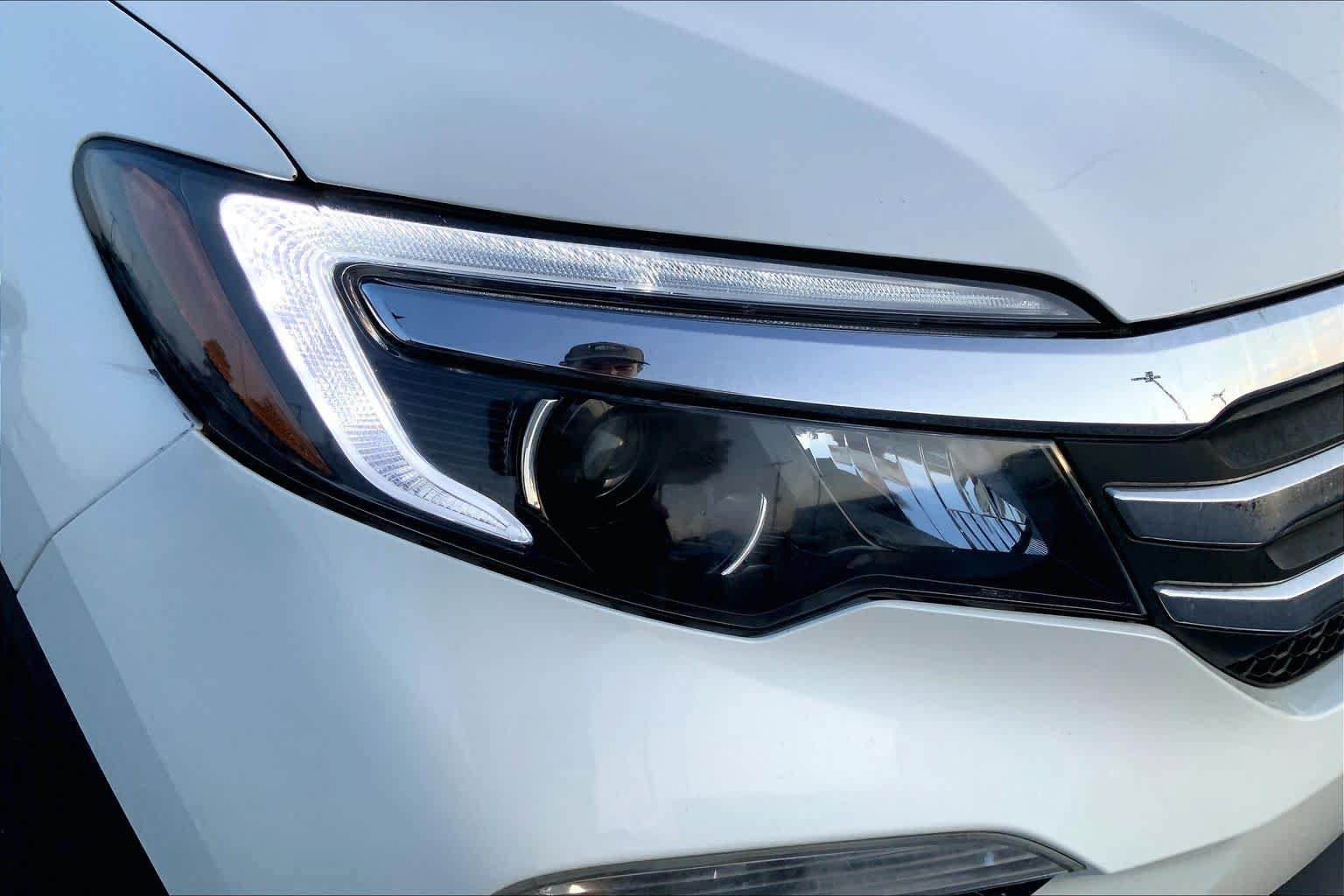 Used 2016 Honda Pilot EX image 25