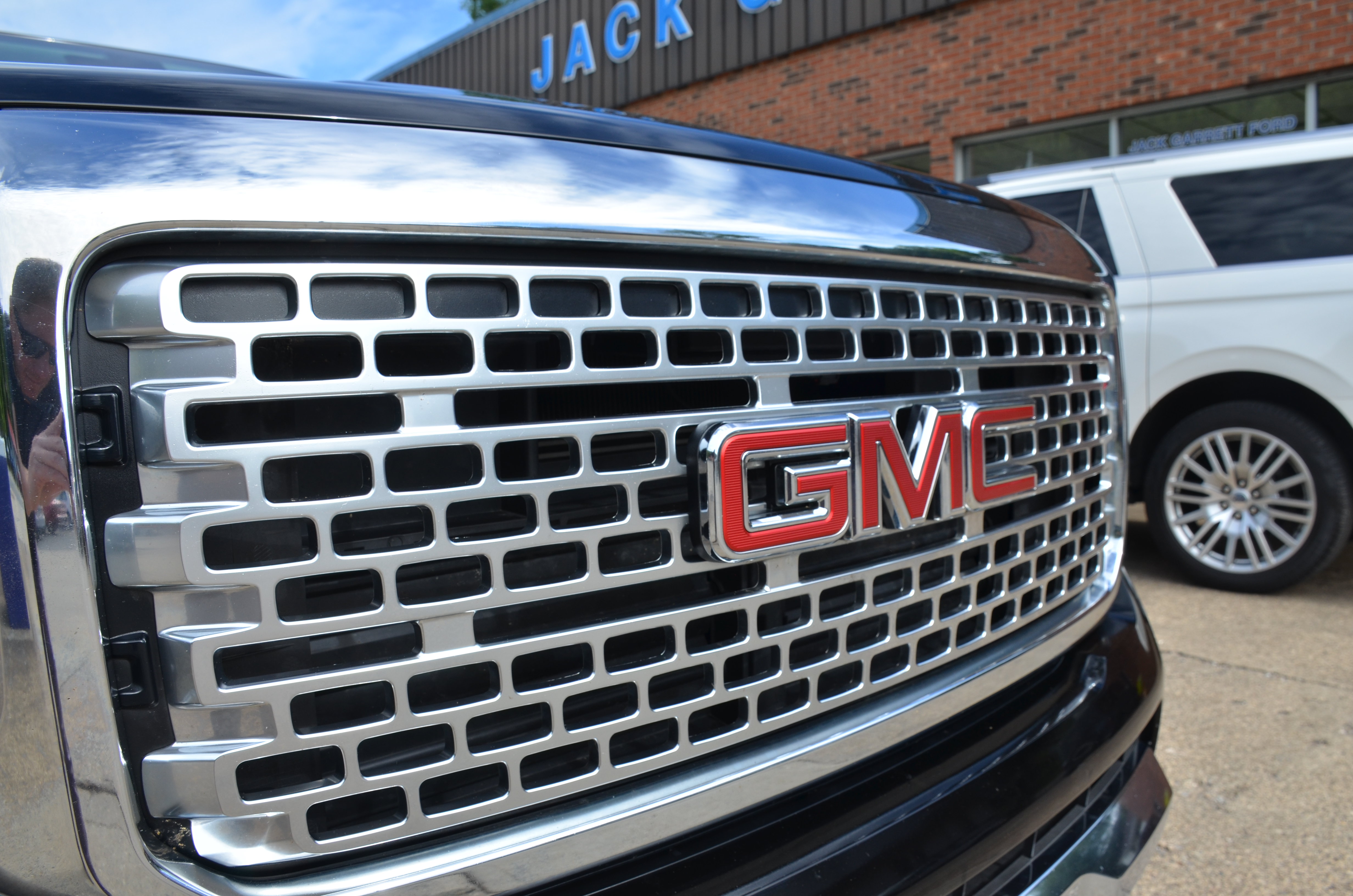Used 2020 GMC Canyon Denali AWD/4WD image 7