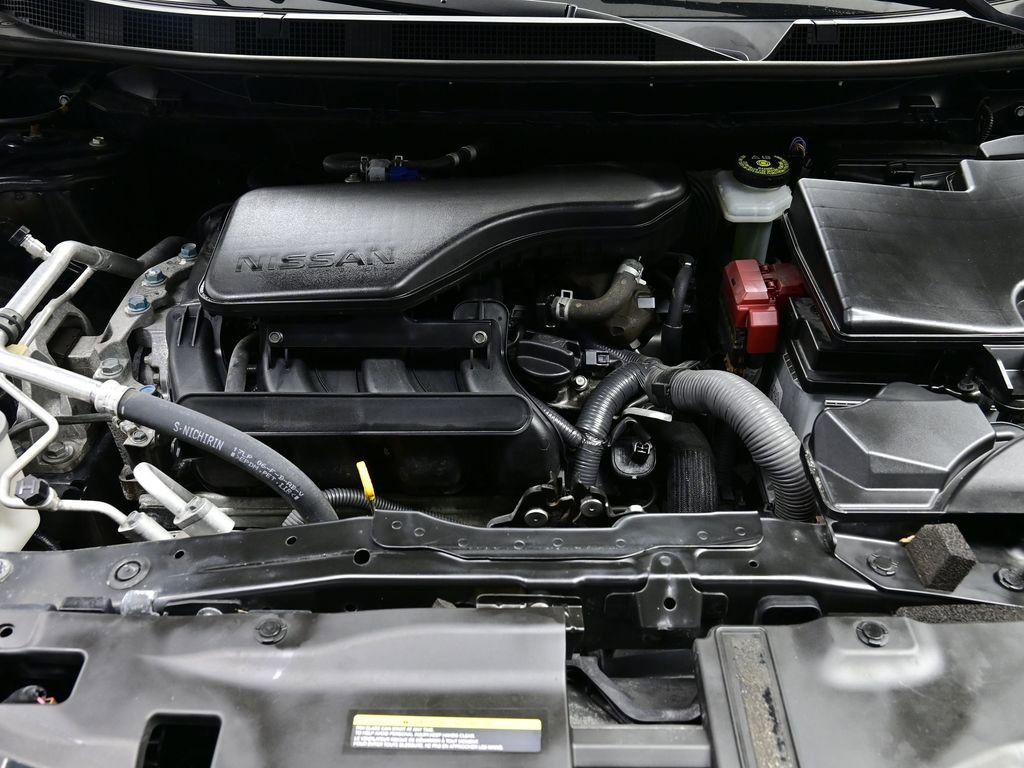 Used 2018 Nissan Rogue Sport SL w/ SL Premium Package image 21