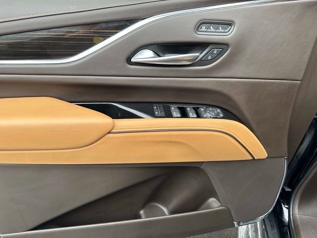 Certified 2024 Cadillac Escalade ESV Premium Luxury w/ Performance Package image 18
