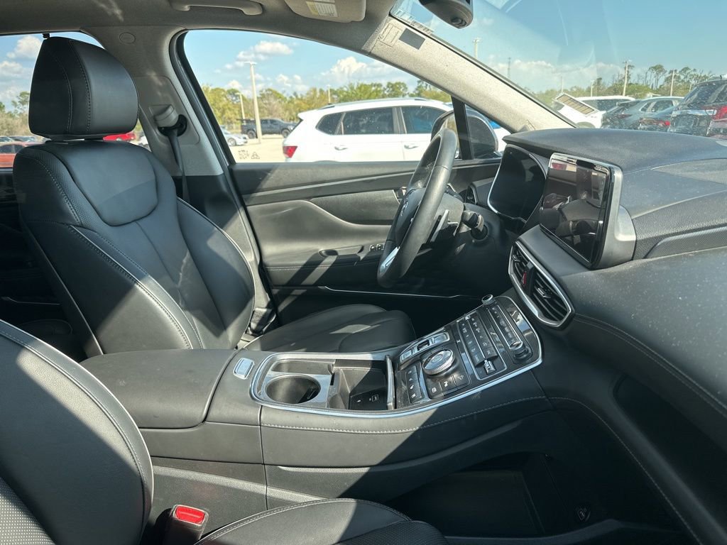 Used 2023 Hyundai Santa Fe Limited w/ Cargo Package image 12