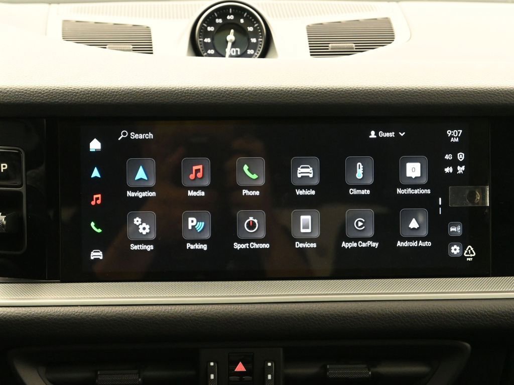 Certified 2025 Porsche Cayenne Coupe image 21