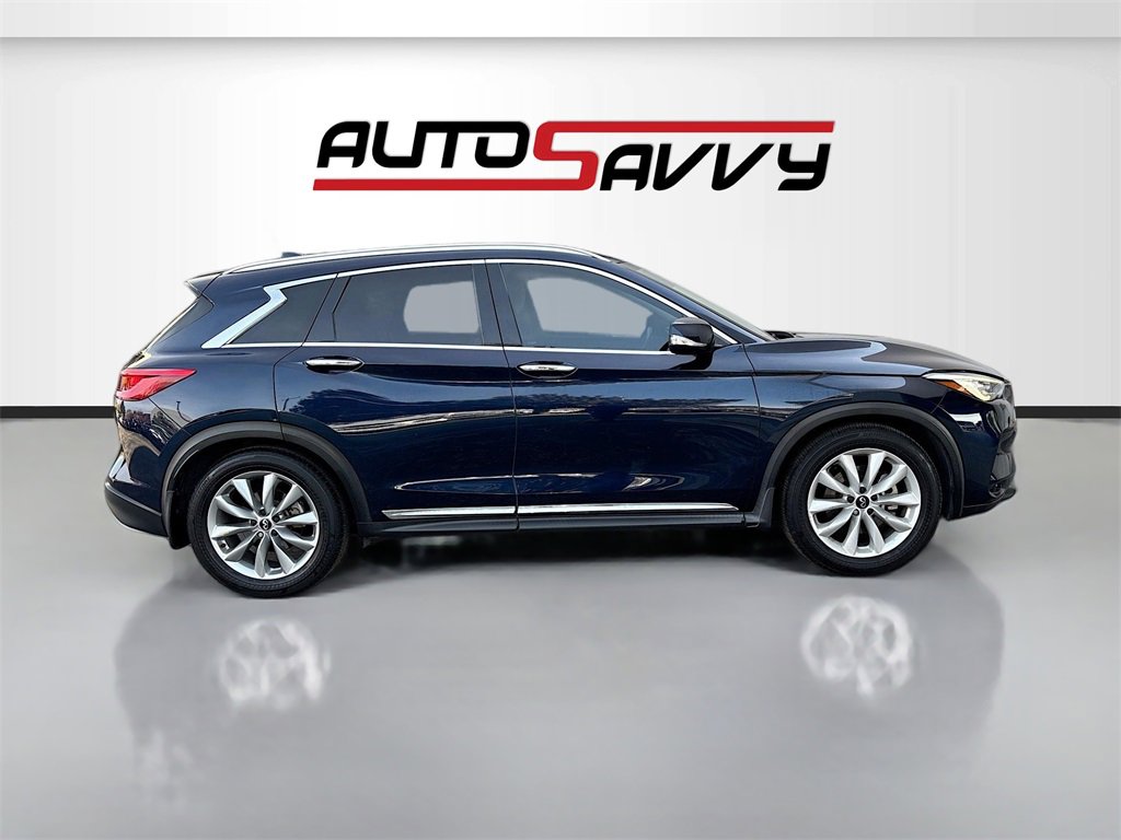 Used 2019 INFINITI QX50 Essential w/ Premium Audio Package image 8