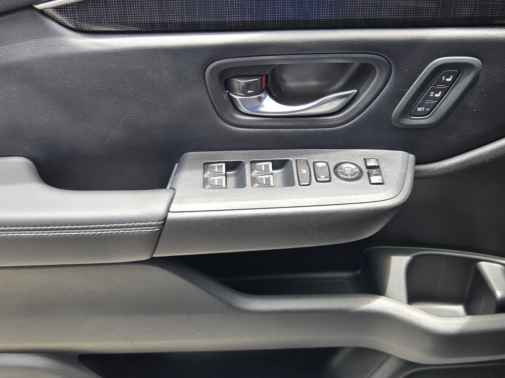 Used 2023 Honda Pilot Elite image 28