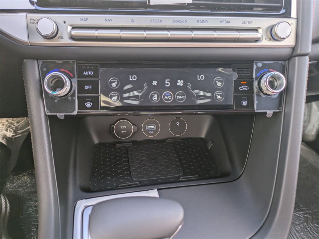 New 2025 Genesis G70 2.5T w/ Sport Prestige Package image 21