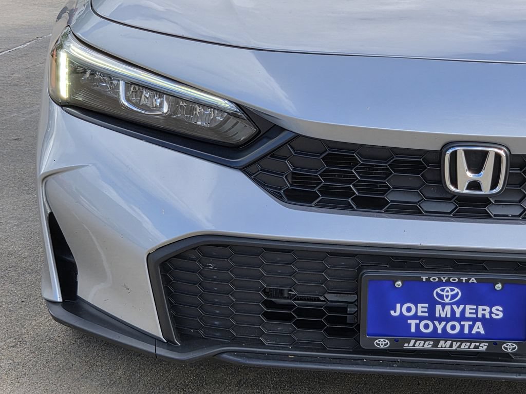 Used 2025 Honda Civic LX image 5
