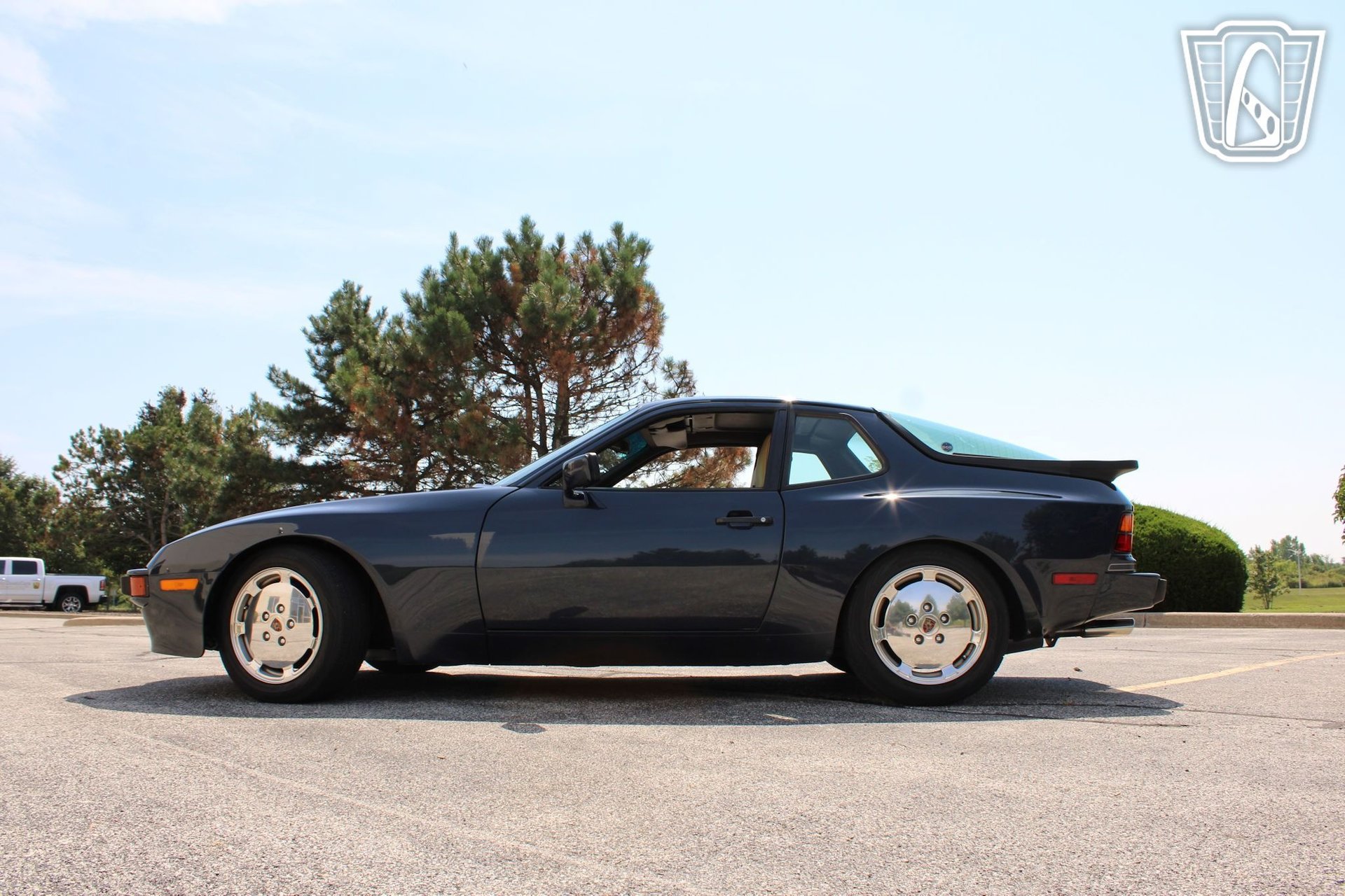 Used 1987 Porsche 944 S RWD image 30