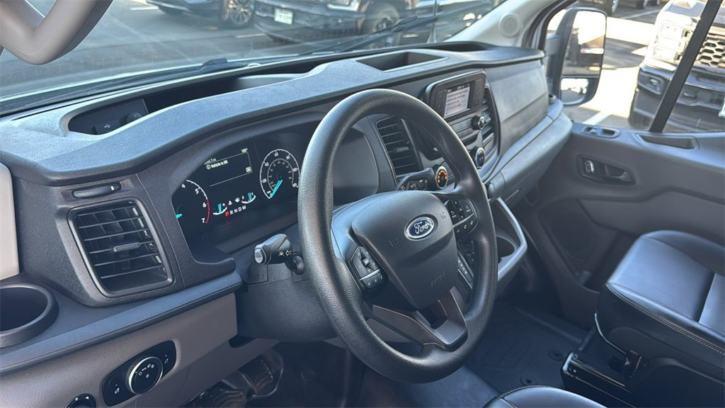 Certified 2024 Ford Transit 250 148 High Roof Extended image 20