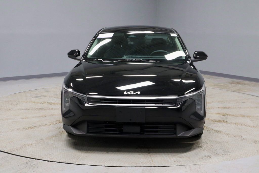Used 2025 Kia K4 LXS image 6
