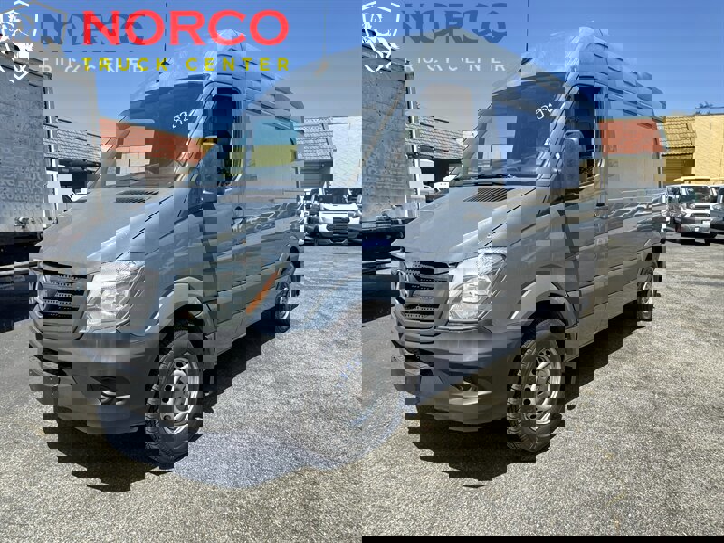 Used 2018 Mercedes-Benz Sprinter 2500 image 6