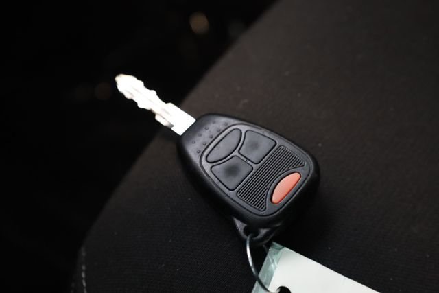 Used 2018 Jeep Wrangler Unlimited Rubicon w/ Connectivity Group AWD/4WD image 29
