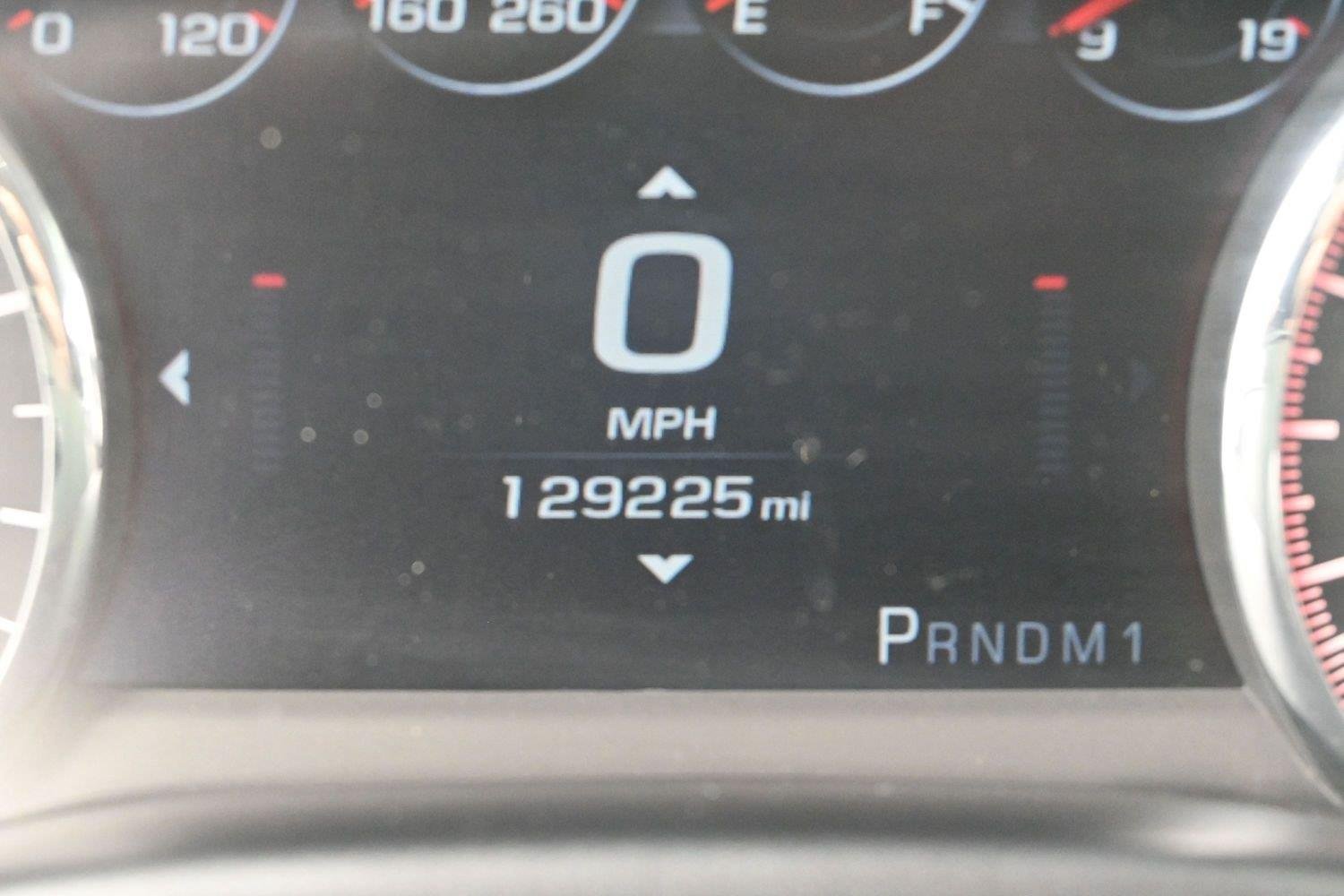 Used 2015 GMC Sierra 2500 Denali w/ Duramax Plus Package AWD/4WD image 21