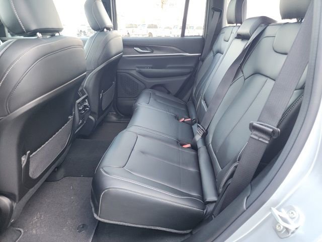 New 2025 Jeep Grand Cherokee Limited image 20