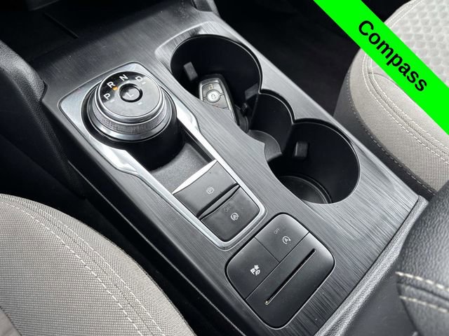 Used 2020 Ford Escape SE image 21