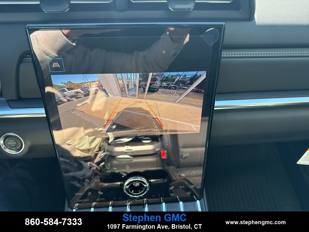 New 2026 GMC Terrain Elevation w/ Elevation Premium Package AWD/4WD image 21