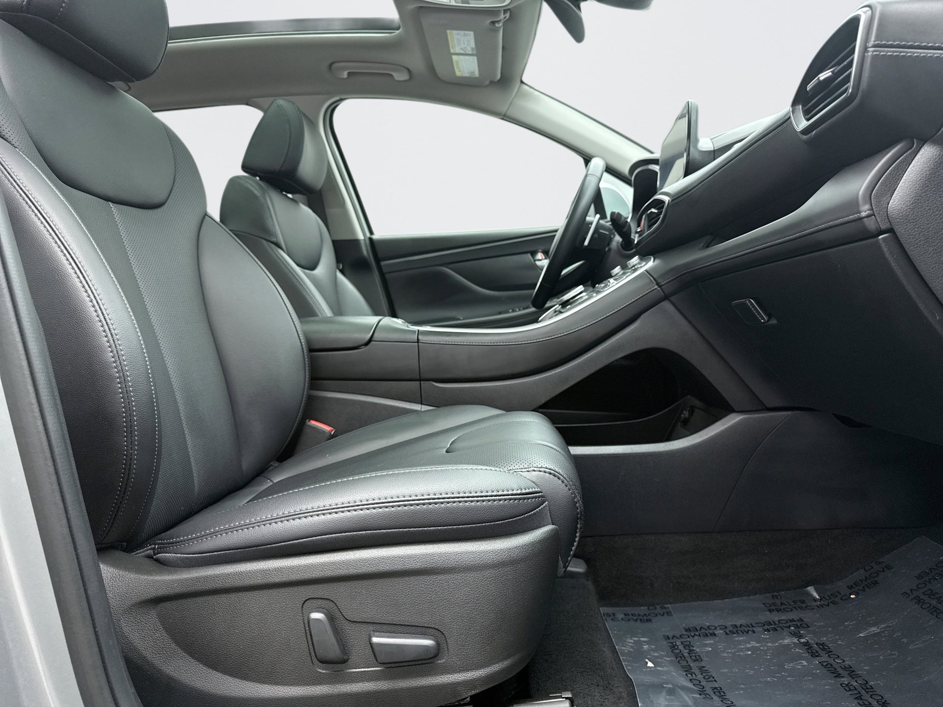 Used 2023 Hyundai Santa Fe SEL w/ Premium Package image 19
