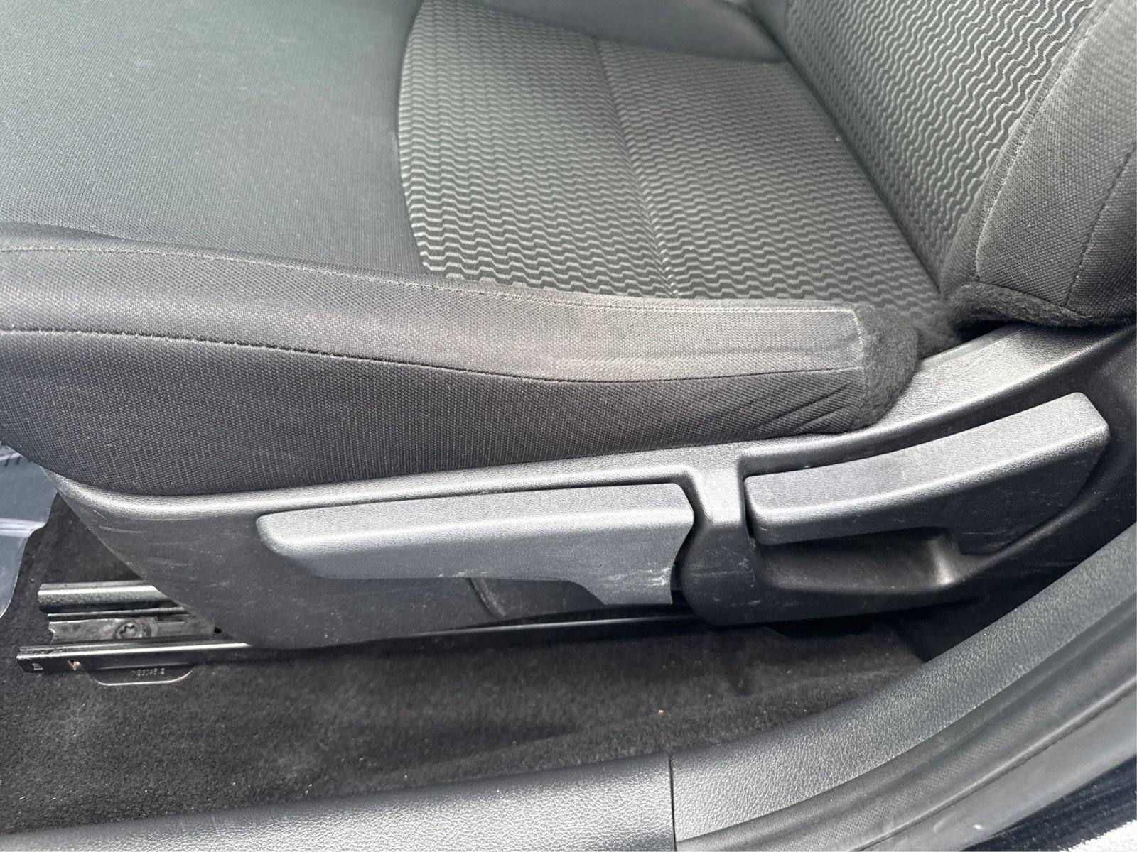 Used 2023 Nissan Sentra S FWD image 18