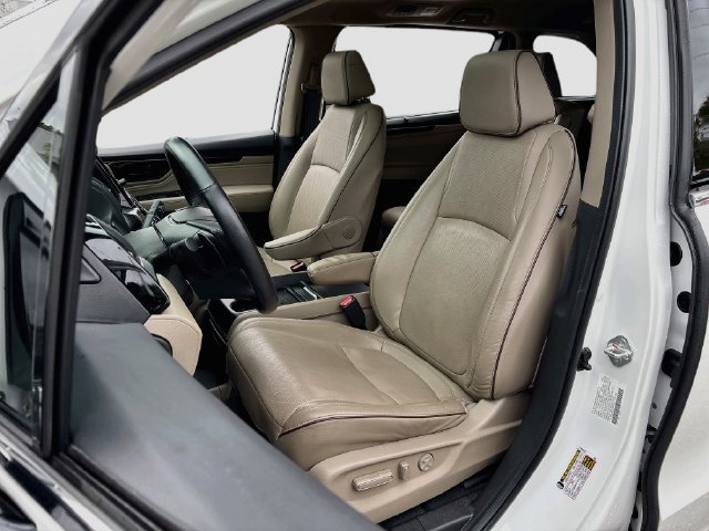 Used 2024 Honda Odyssey Elite image 21