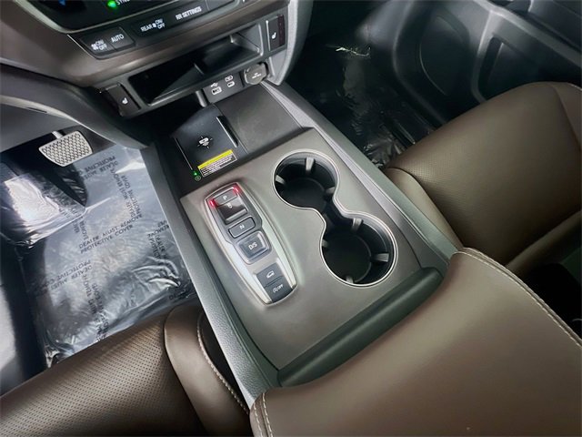 Used 2024 Honda Passport EX-L image 24