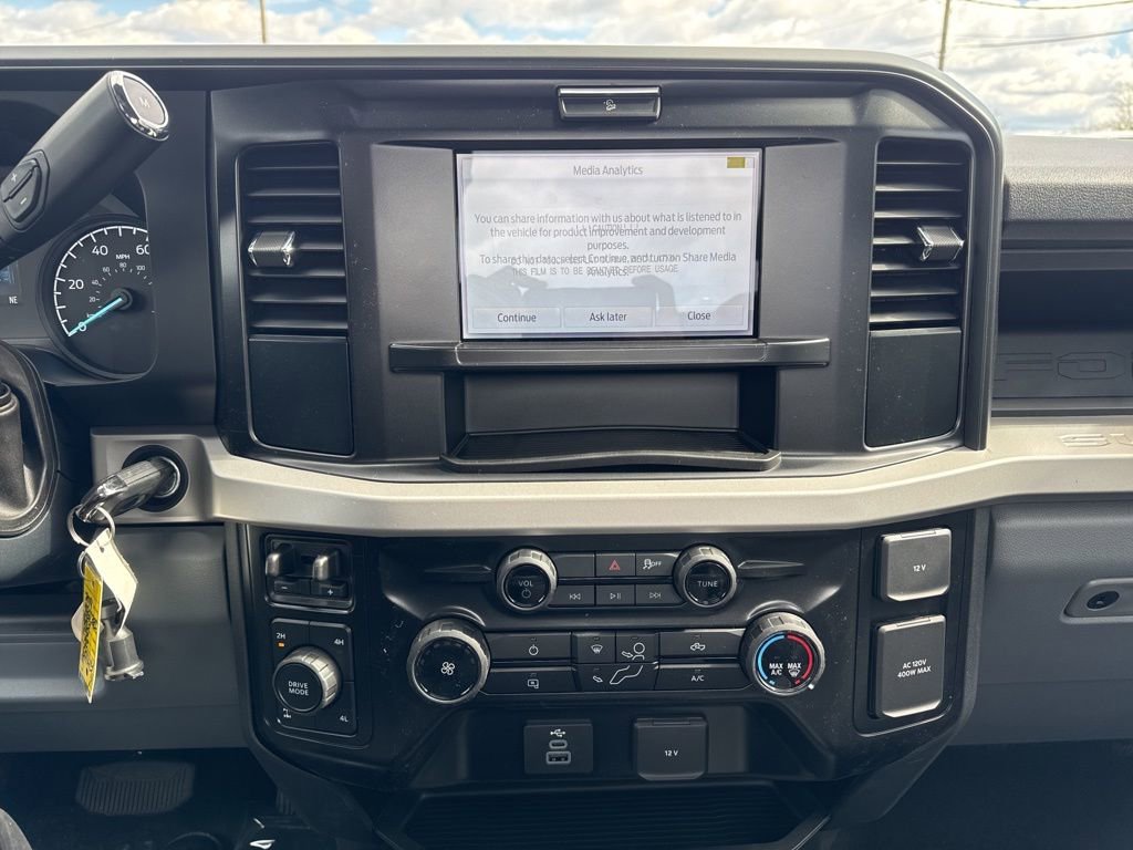 New 2026 Ford F350 XL AWD/4WD image 15