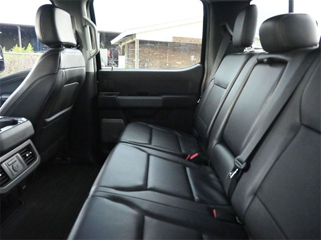 Used 2024 Ford F250 Lariat w/ Black Appearance Package image 15
