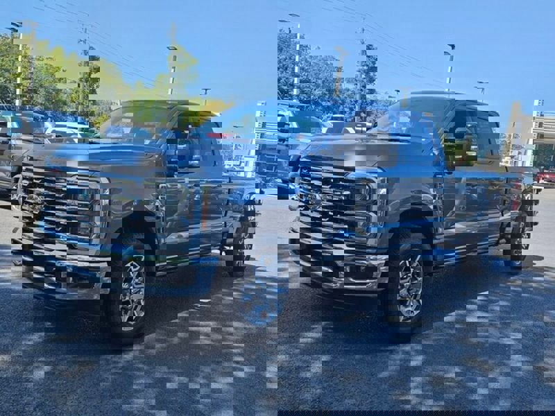 New 2026 Ford F250 Lariat image 3