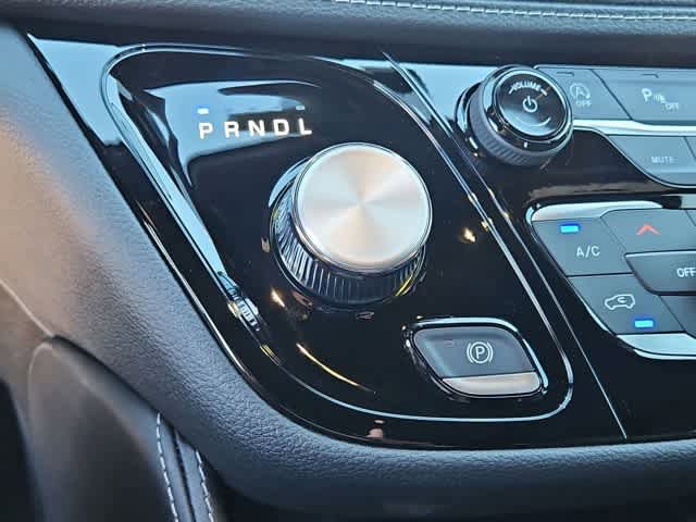 New 2026 Chrysler Pacifica Limited AWD/4WD image 31