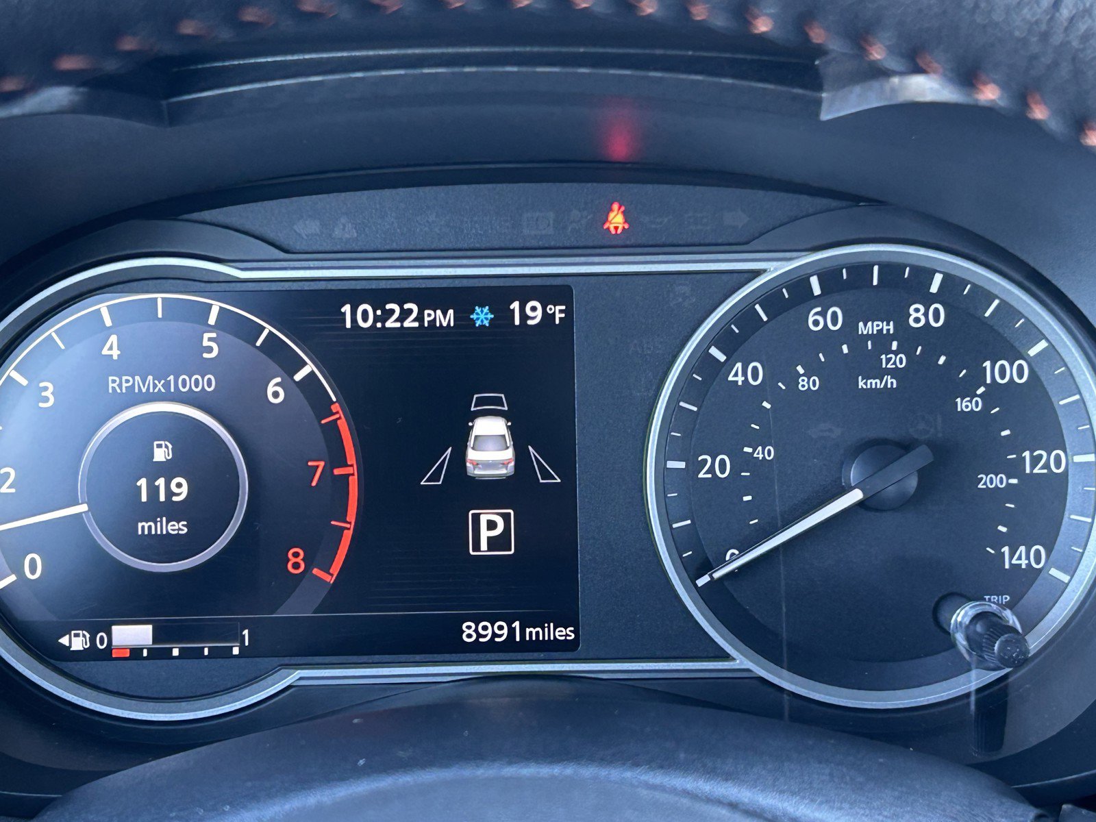 Used 2023 Nissan Versa SR w/ Trunk Package image 24