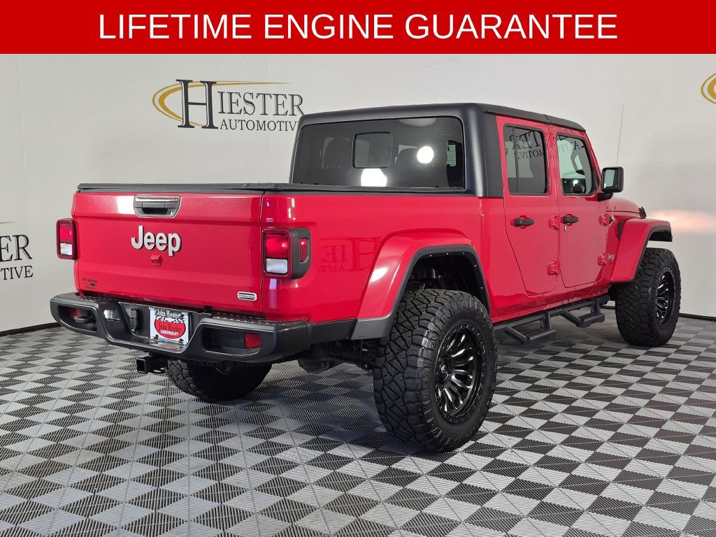 Used 2023 Jeep Gladiator Overland AWD/4WD image 4