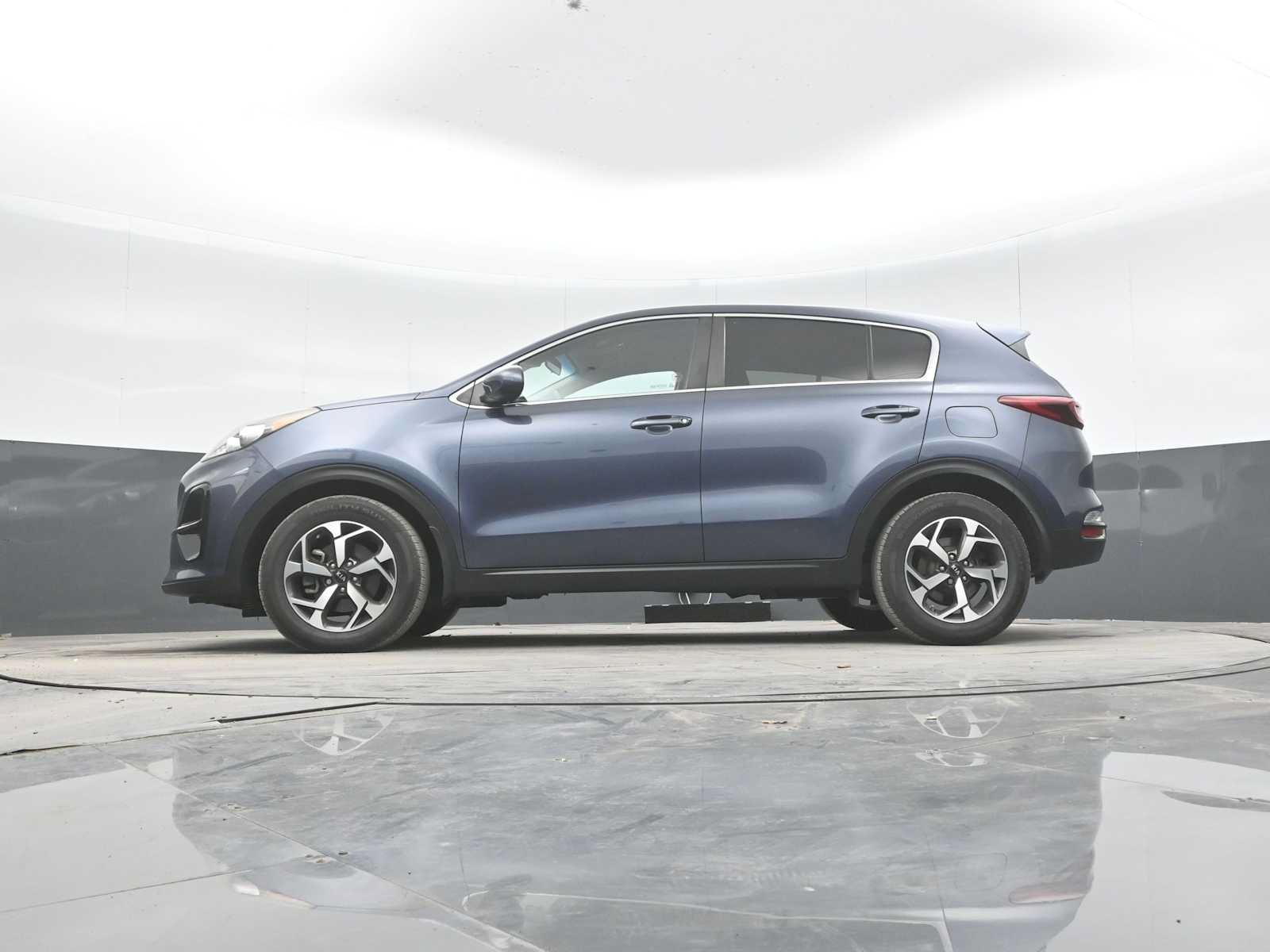 Used 2020 Kia Sportage LX FWD image 40