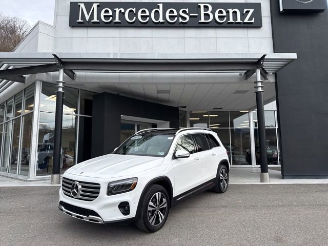 Certified 2025 Mercedes-Benz GLB 250 4MATIC image 1