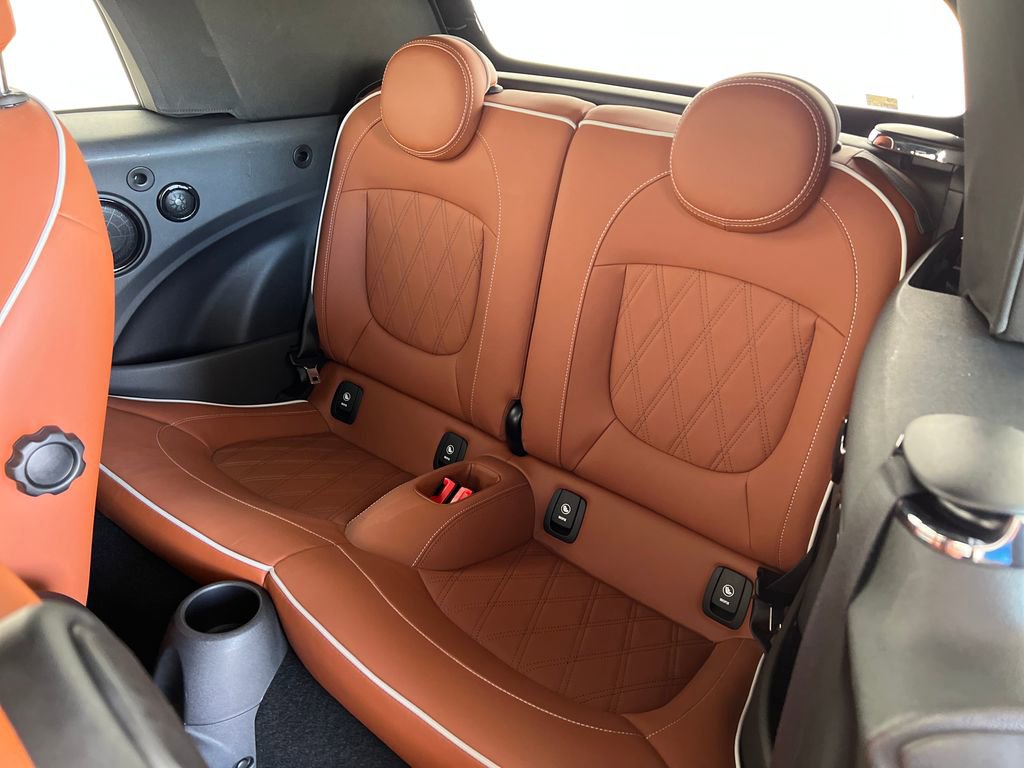 Used 2020 MINI Cooper S image 27