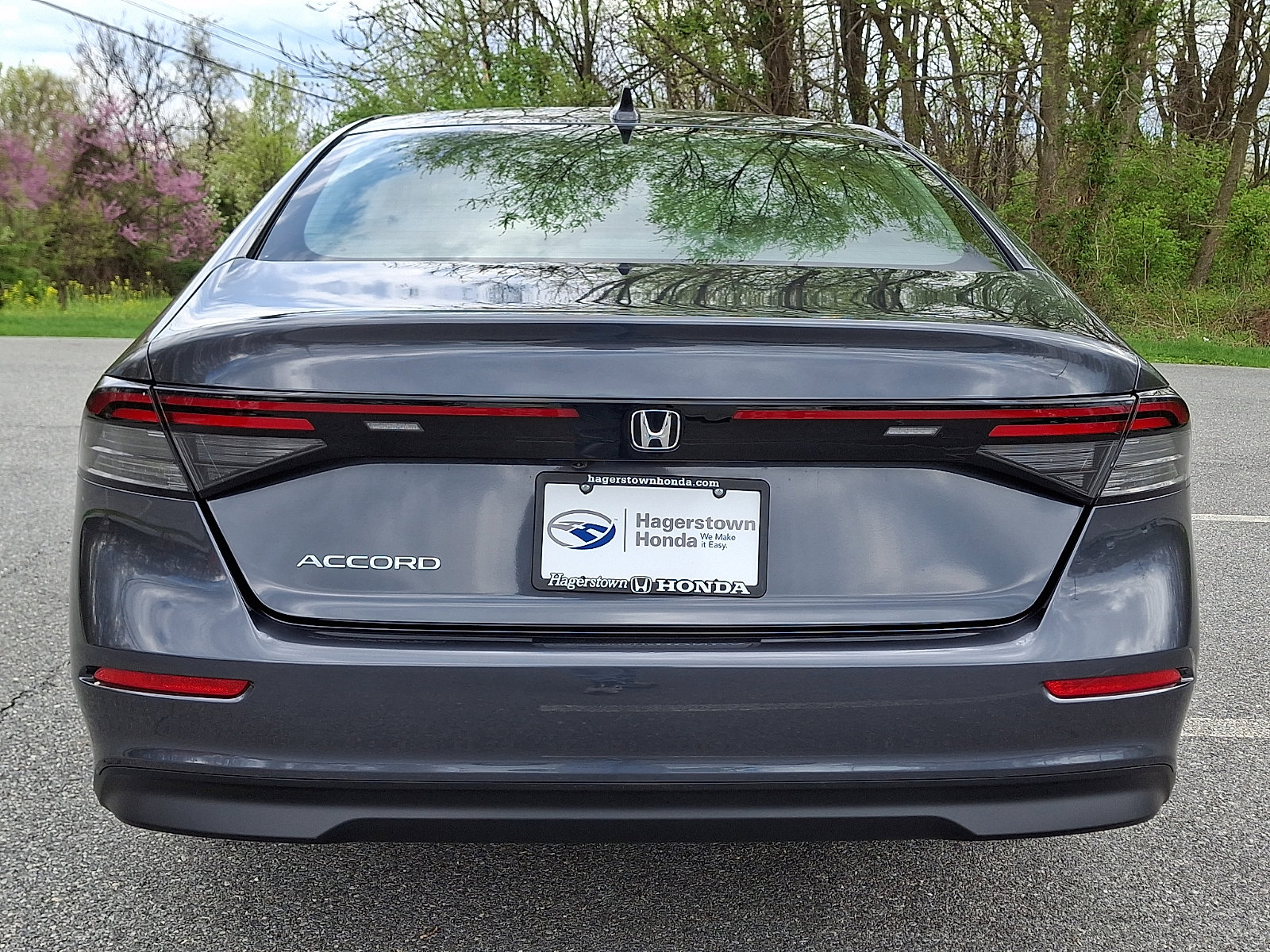 Used 2024 Honda Accord EX image 5