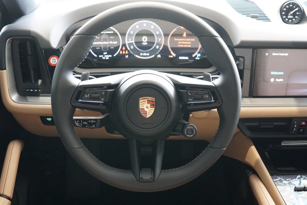 New 2026 Porsche Cayenne Coupe AWD/4WD image 15