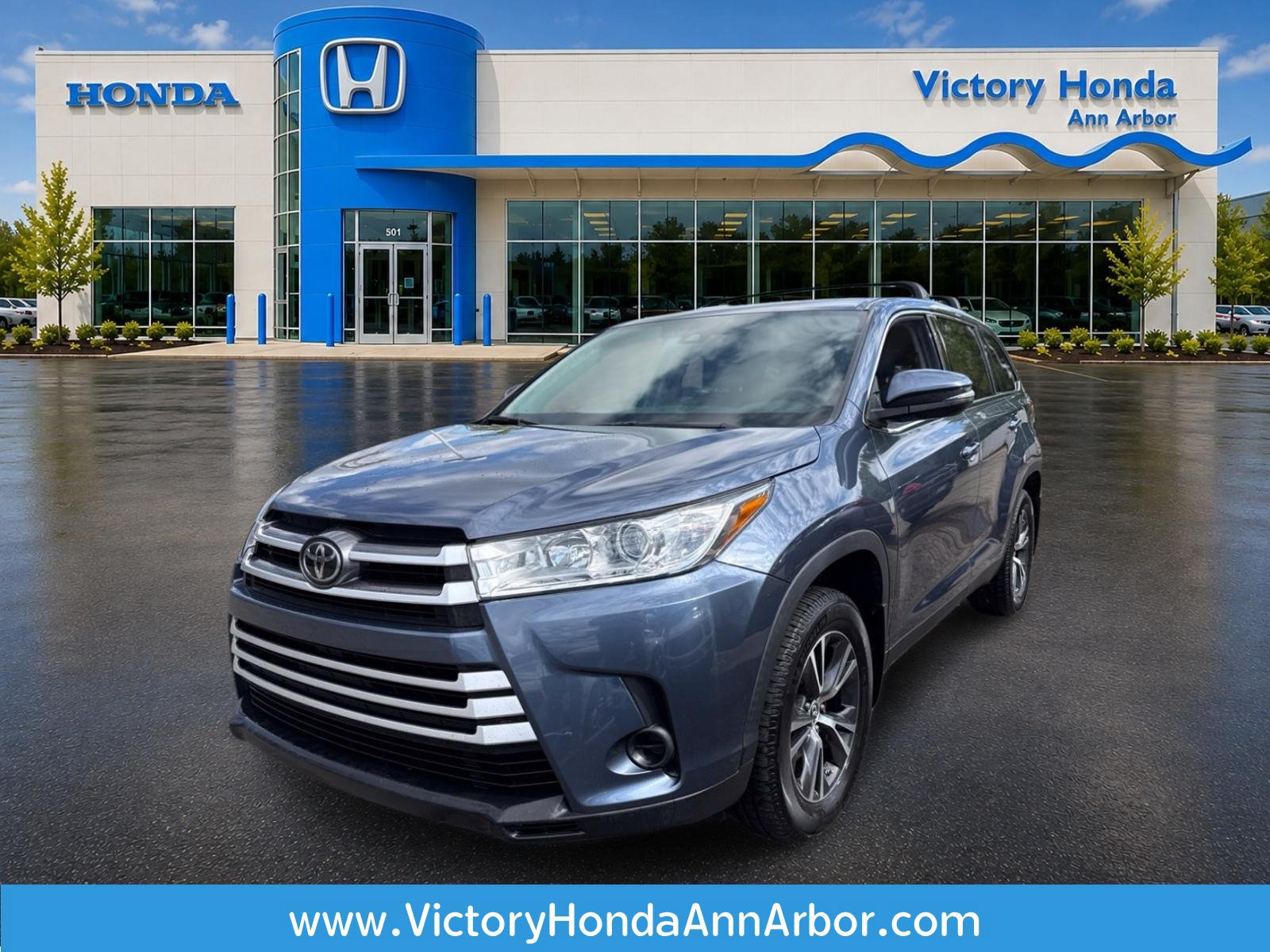 Used 2019 Toyota Highlander LE