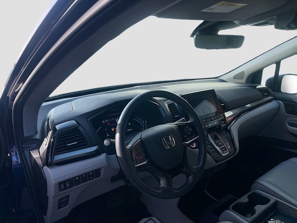 Used 2023 Honda Odyssey Elite image 9