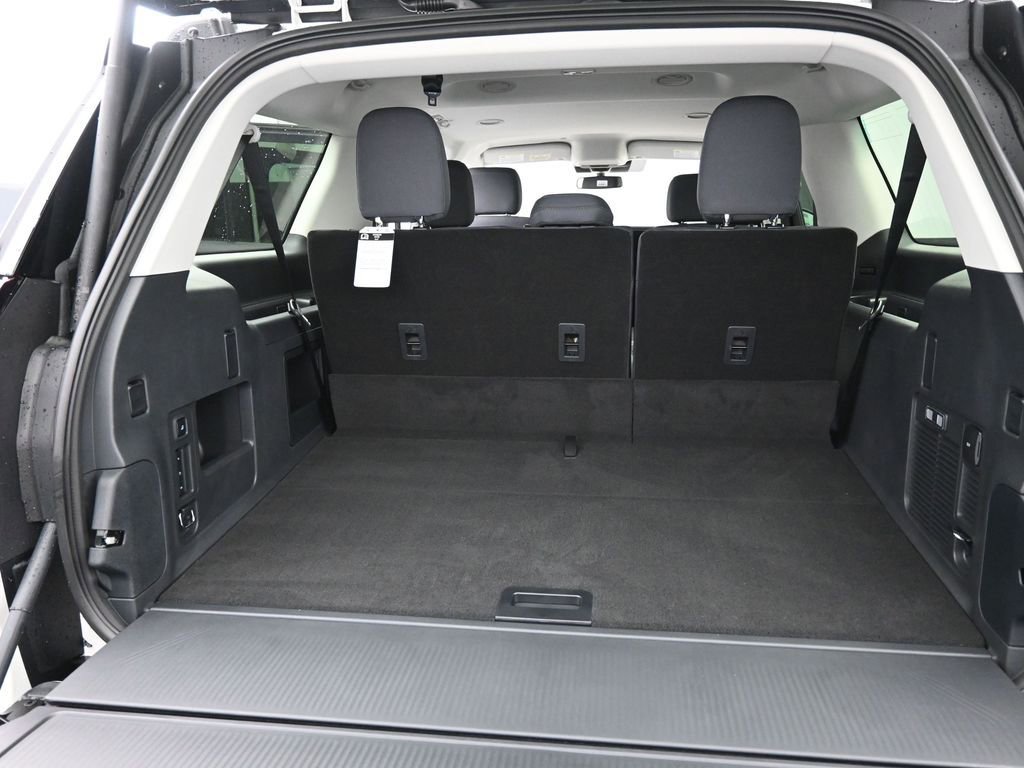 New 2025 Ford Expedition Max Active image 18