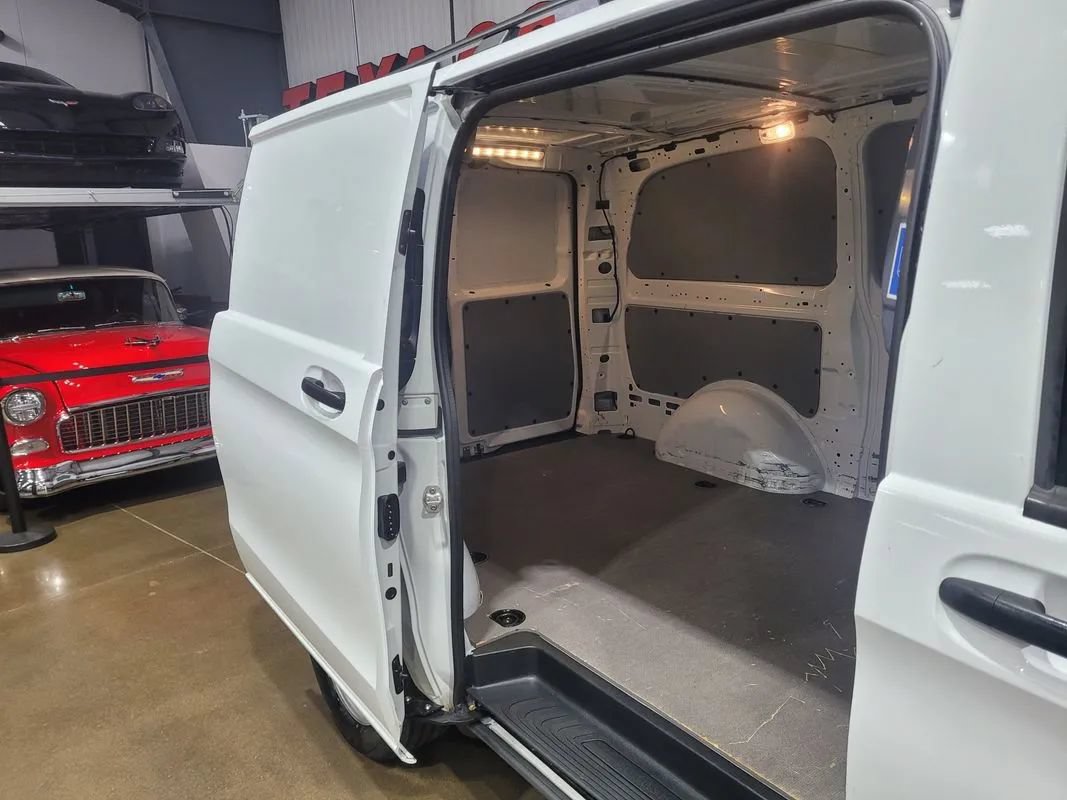 Used 2022 Mercedes-Benz Metris image 19