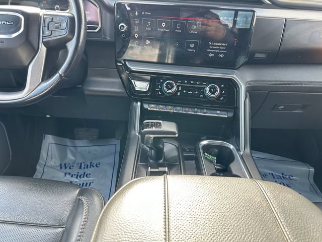 Used 2023 GMC Sierra 1500 Denali w/ Technology Package AWD/4WD image 11