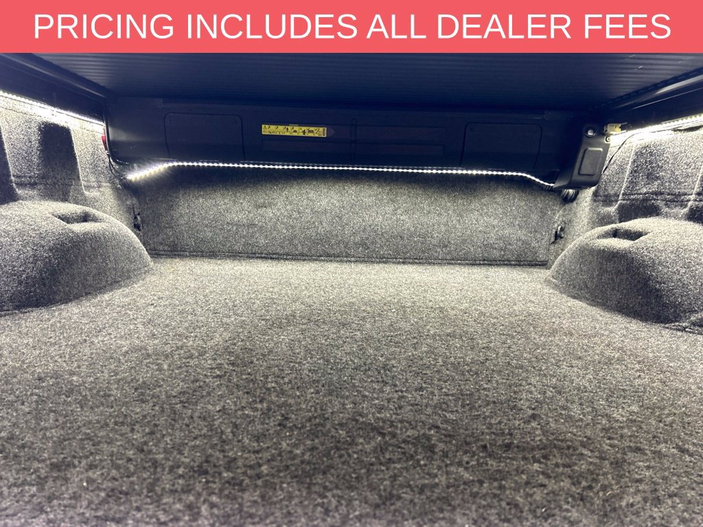 Used 2024 Toyota Tundra Platinum AWD/4WD image 19
