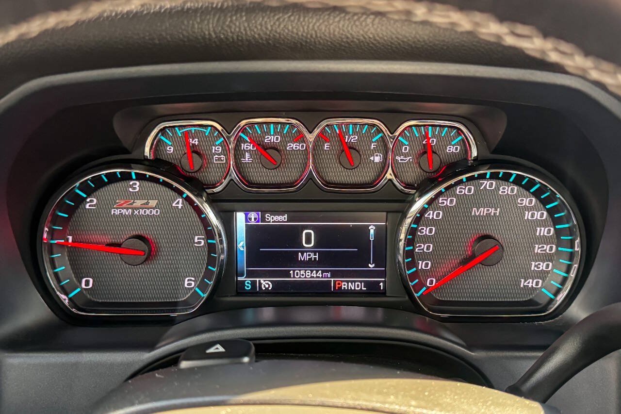 Used 2018 Chevrolet Silverado 2500 LT w/ Midnight Edition AWD/4WD image 25