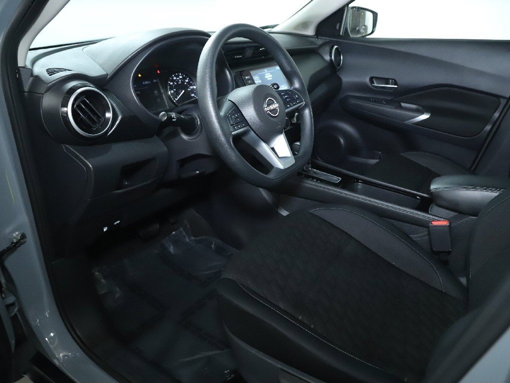 Certified 2023 Nissan Kicks SV image 17