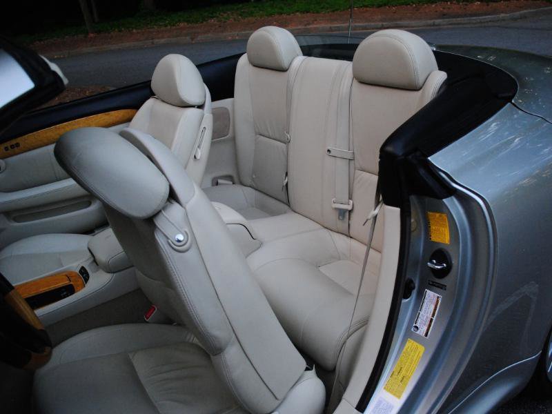 Used 2005 Lexus SC 430 Convertible image 6
