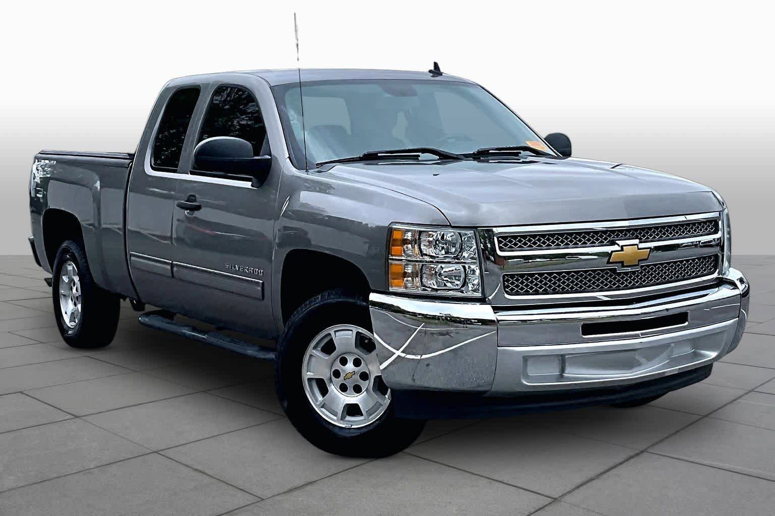 Used 2013 Chevrolet Silverado 1500 LT w/ All-Star Edition RWD image 2