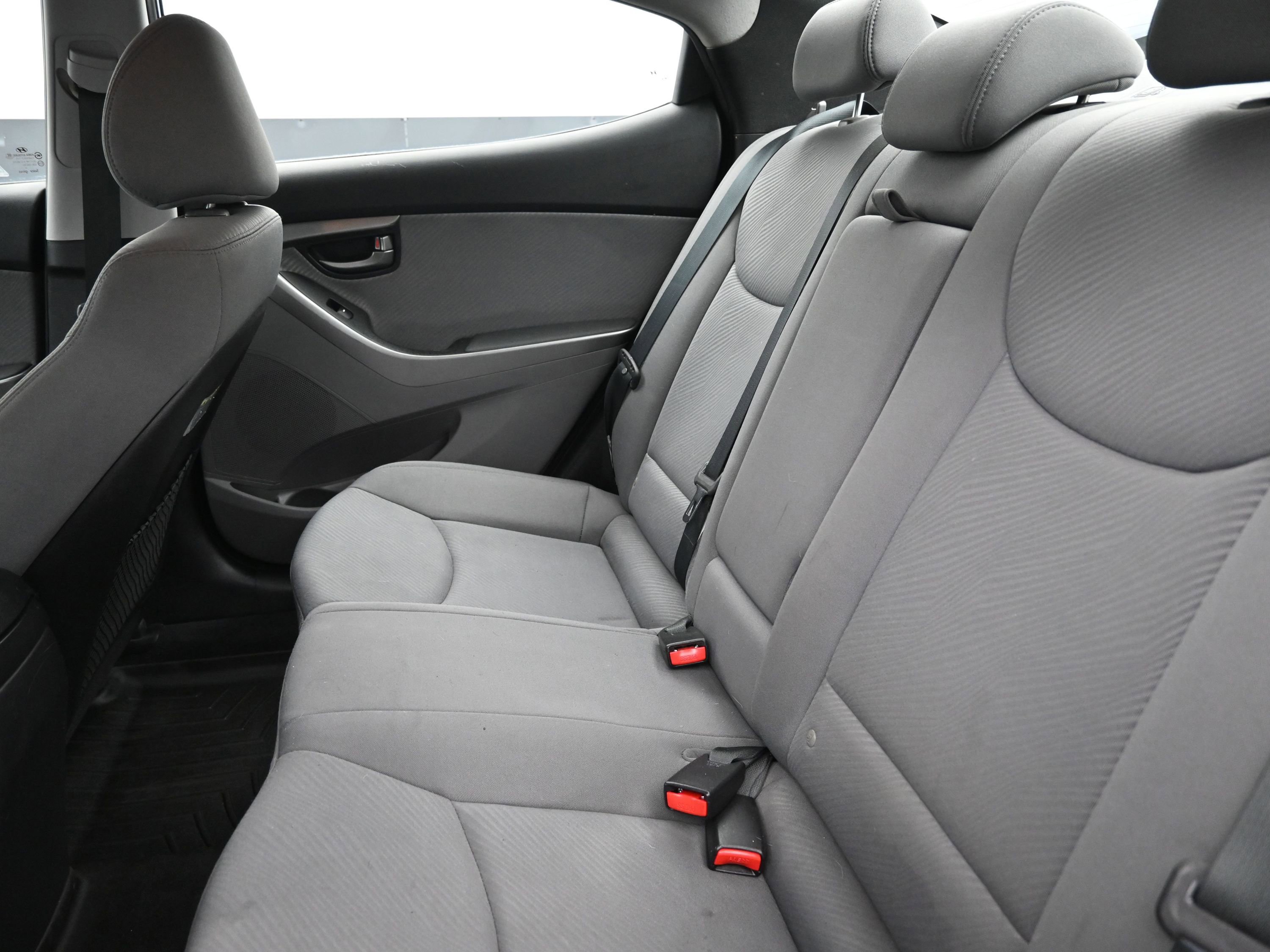 Used 2013 Hyundai Elantra GLS w/ Preferred Pkg FWD image 21