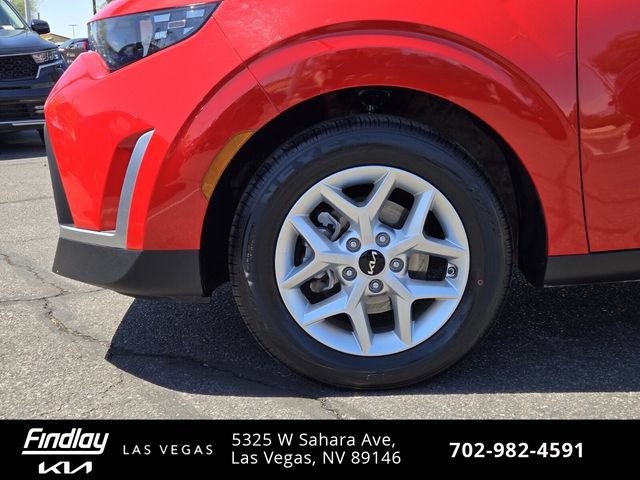 Used 2023 Kia Soul LX w/ LX Technology Package FWD image 10