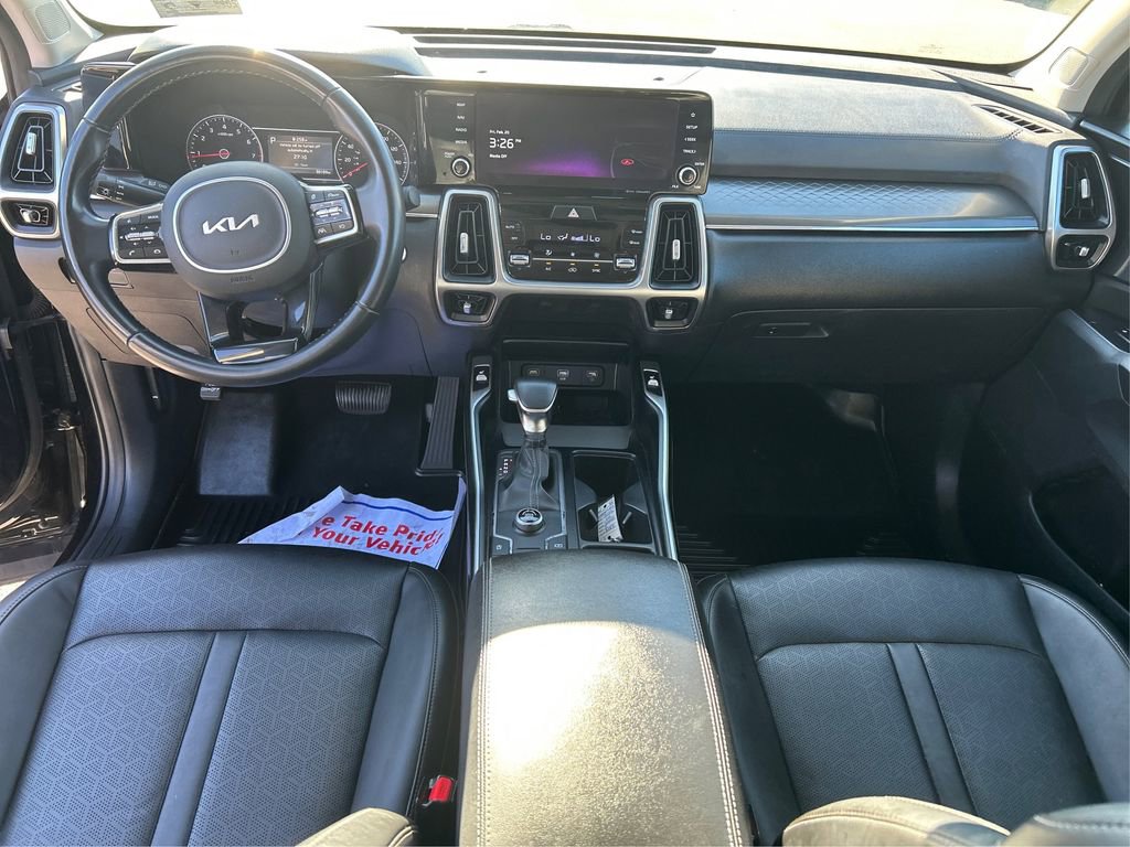 Used 2022 Kia Sorento S w/ Panoramic Sunroof Package image 18