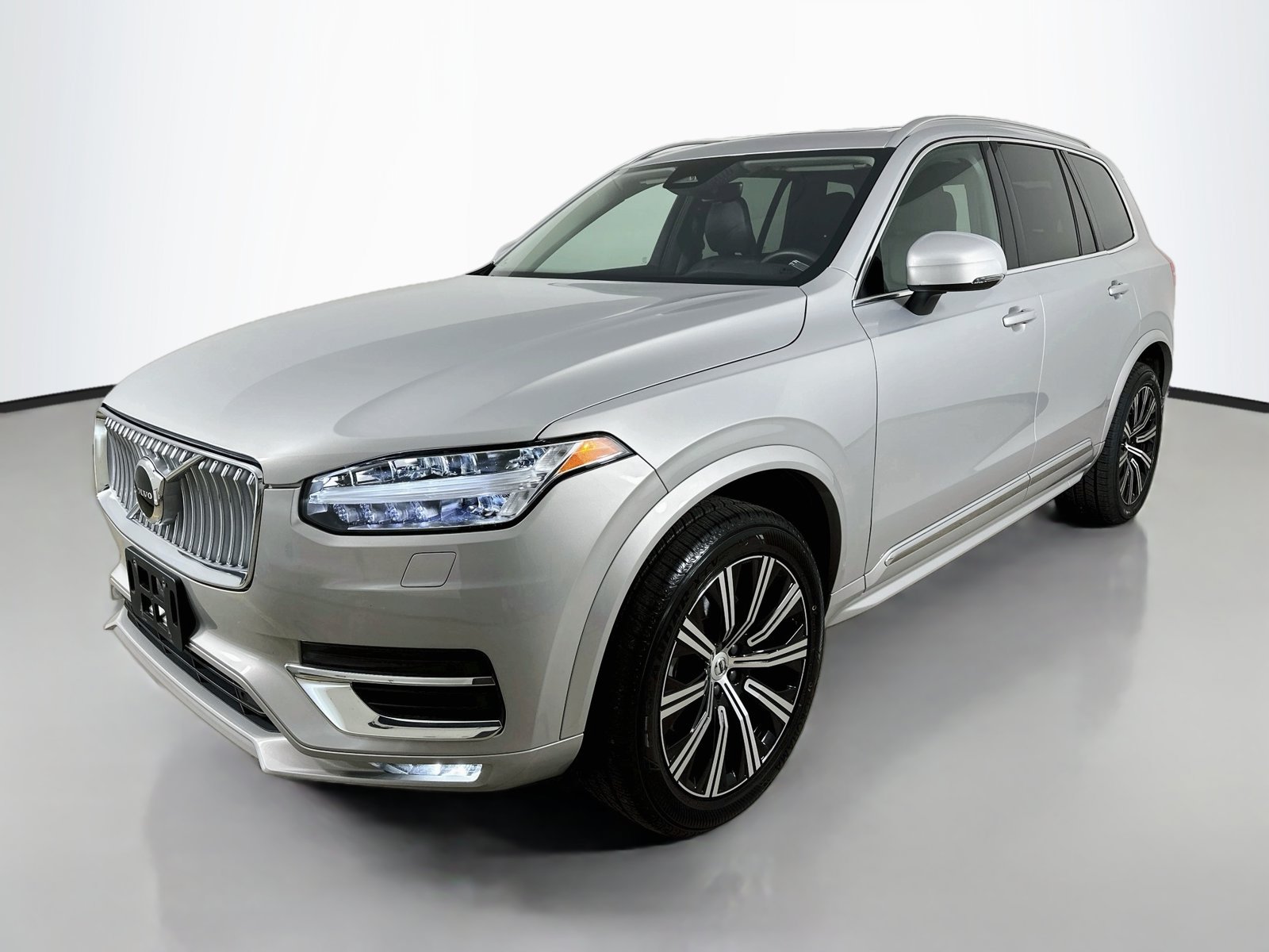 Certified 2024 Volvo XC90 B5 Core w/ Protection Package Premier
