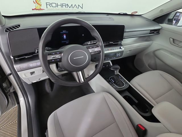 Used 2025 Hyundai Kona SEL AWD/4WD image 19