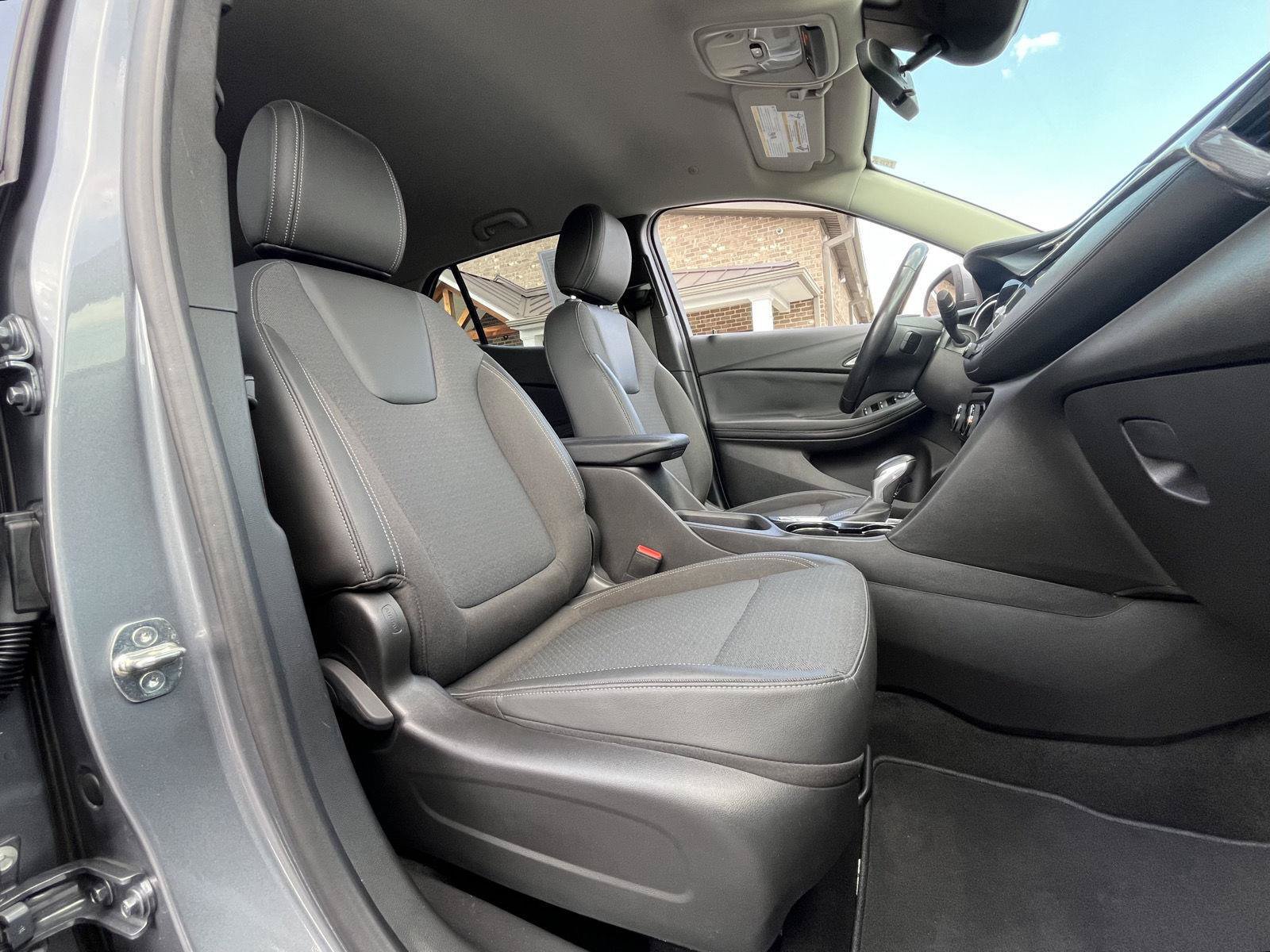 Used 2020 Buick Encore GX Preferred w/ Cold Weather Comfort Package AWD/4WD image 14